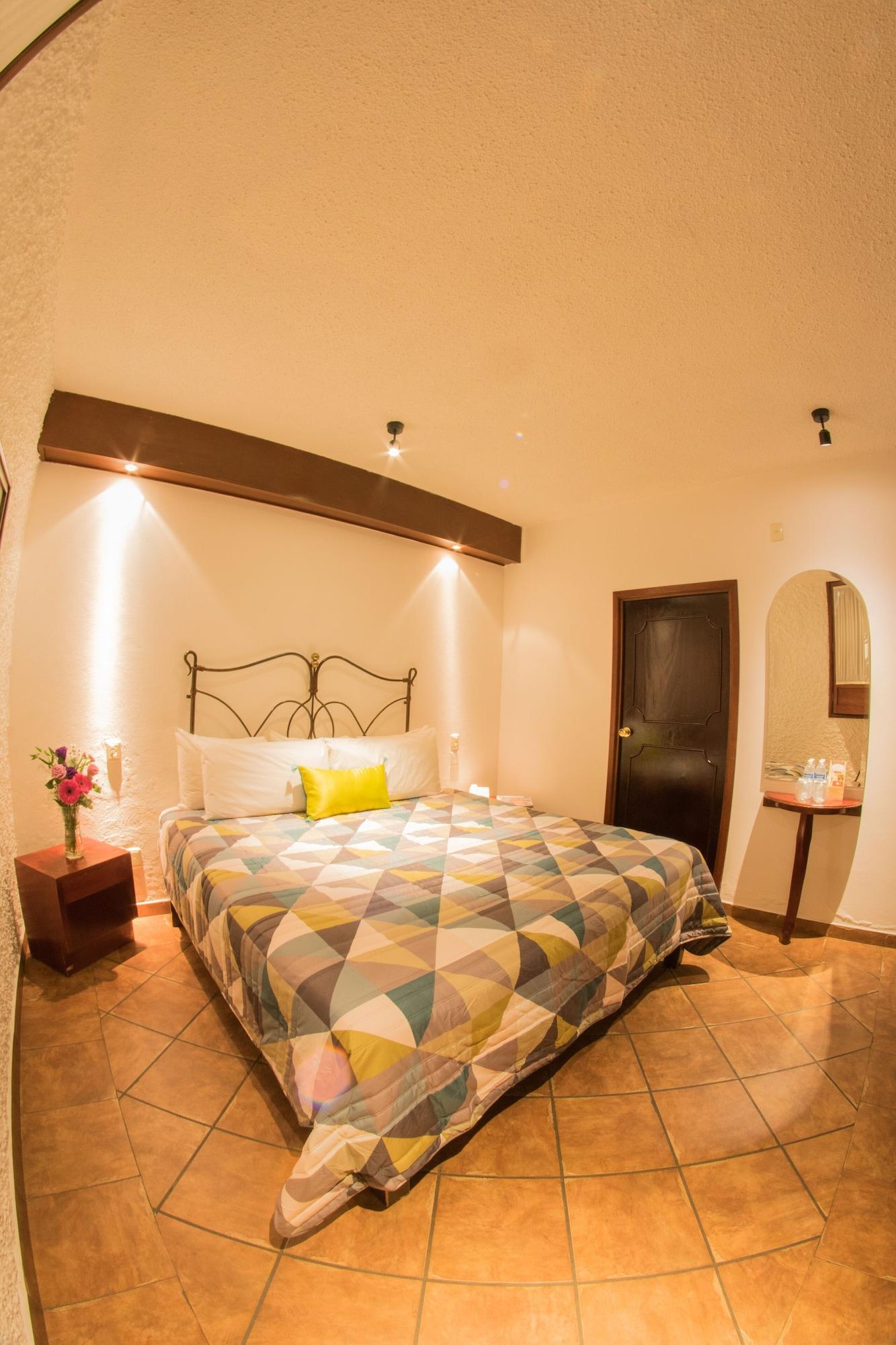 Hotel Meson De Remedios 4*