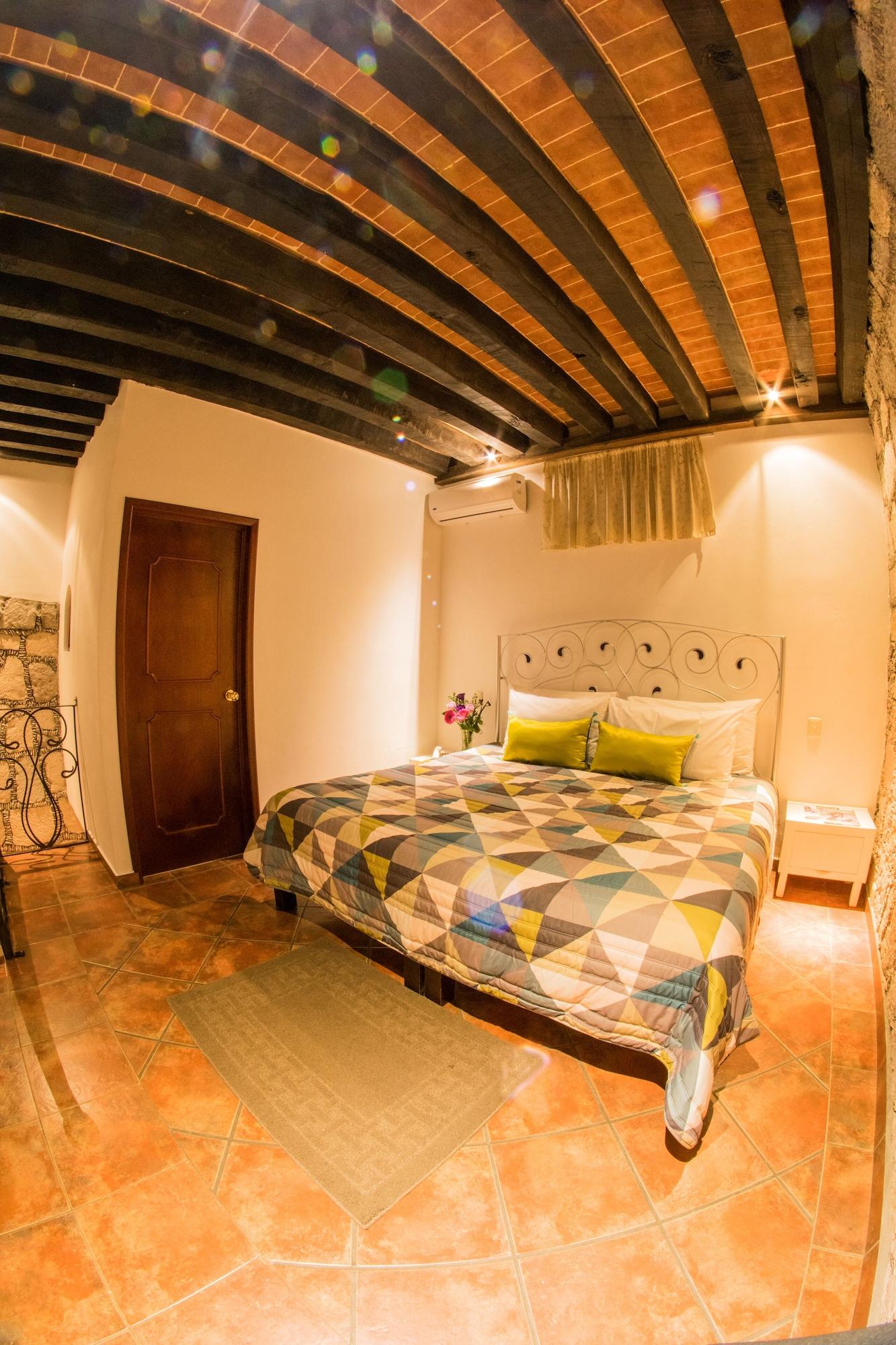 Mesón De Remedios Hotel 4*