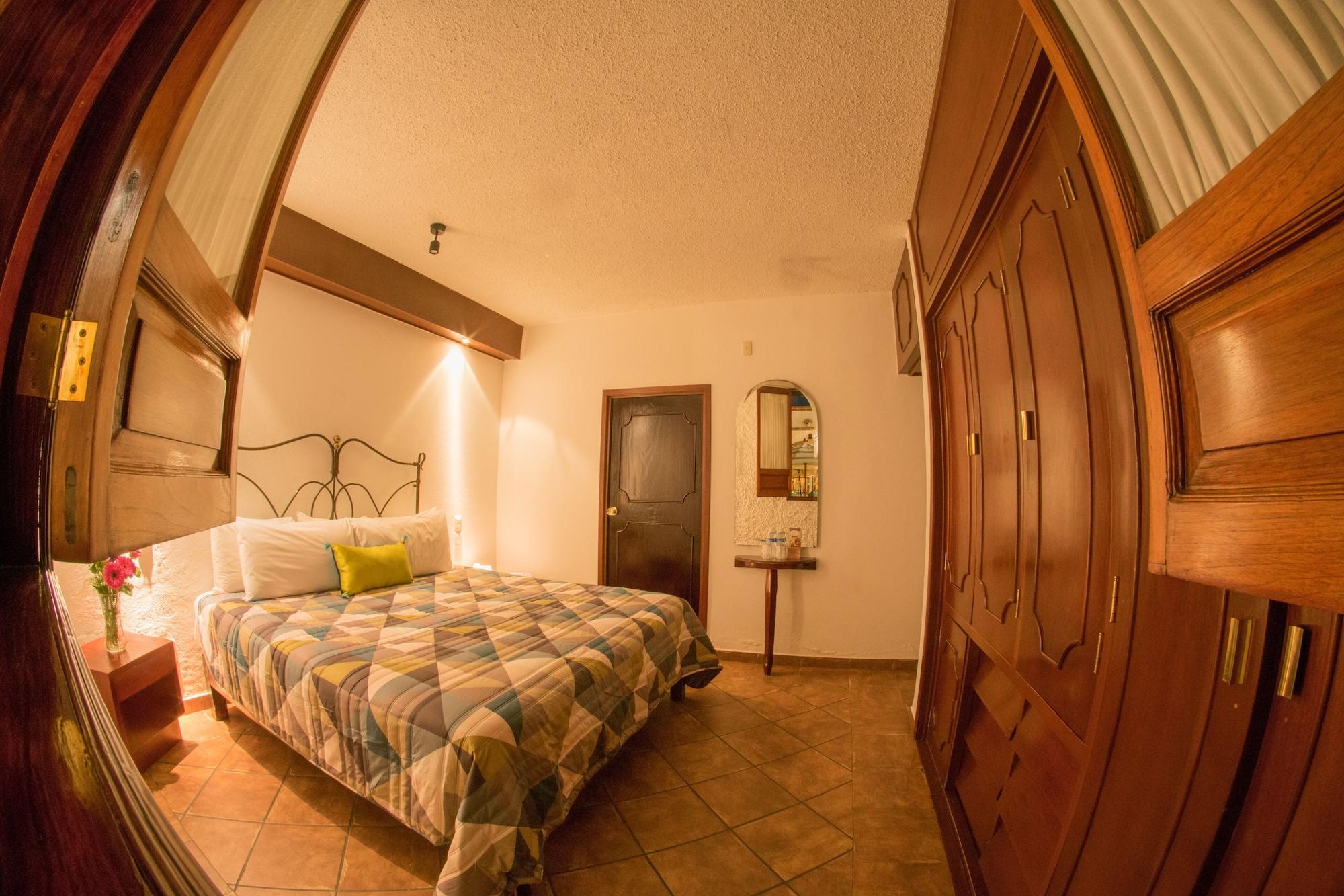 Hotel Mesón De Remedios 4*